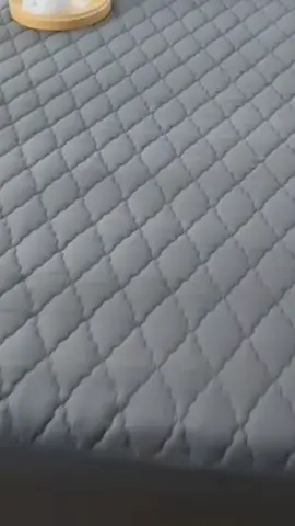 🛏️ Produto 671 – Capa para Colchão Impermeável Matelada com Elástico Proteção contra líquidos, ácaros e sujeiras. Conforto e higiene garantidos! 💥 A partir de R$22,80 Produto 671 - Link na Bio Shopee 🔗 link: https://s.shopee.com.br/5feEG2XW3v Link na bio Shopee ⚠️ Promoção sujeita a alterações de preço e estoque. #CapaDeColchão #Impermeável #CuidadosComACama #AchadinhosShopee #ProteçãoEConforto #CasaLimpa