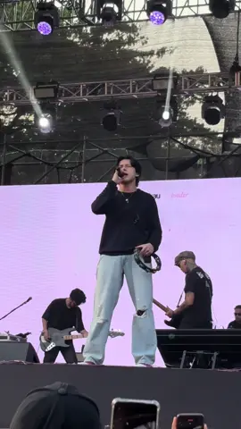 Siapa yang salting tiap denger lagu ini? AKU AKU AKU!!🙂‍↔️ 