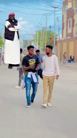 Ninkaan yaa xasuusto 😳👋#cadaado #sihaamtahliil💪😍 #sihaamtahliil💪😍 #scw_kusaliya_nabiga_scw #ciyaalxamar #⚠️khadroqiyaas✅️ #foryoupage #guriceel #somalitiktok #galkacyo #viyoore5 