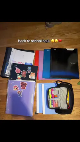 i really dont to go summer JUST started 💔 #school #backtoschool #haul #alt #scottpilgrim #fyp 