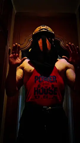 Put your hands behind your back! Feral friday Trend? #cod #callofduty #konigcosplay #maskedmen #konigcod #geistimnebel #feralfriday #trendtok 