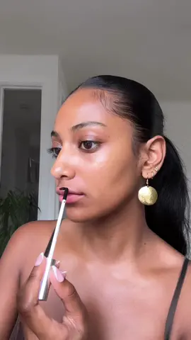 Category : espresso lips 🤎☕️🍂   #staynpower #sacheubeauty #sacheu #lipcombo #brownlipcombo 