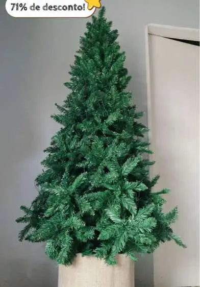 Não deixe para comprar sua árvore em dezembro, aproveite essa promoção! Comenta eu quero que eu mando o link. #arvoredenatal #natal #shopee #decoracaonatalina #fyp #foryou 