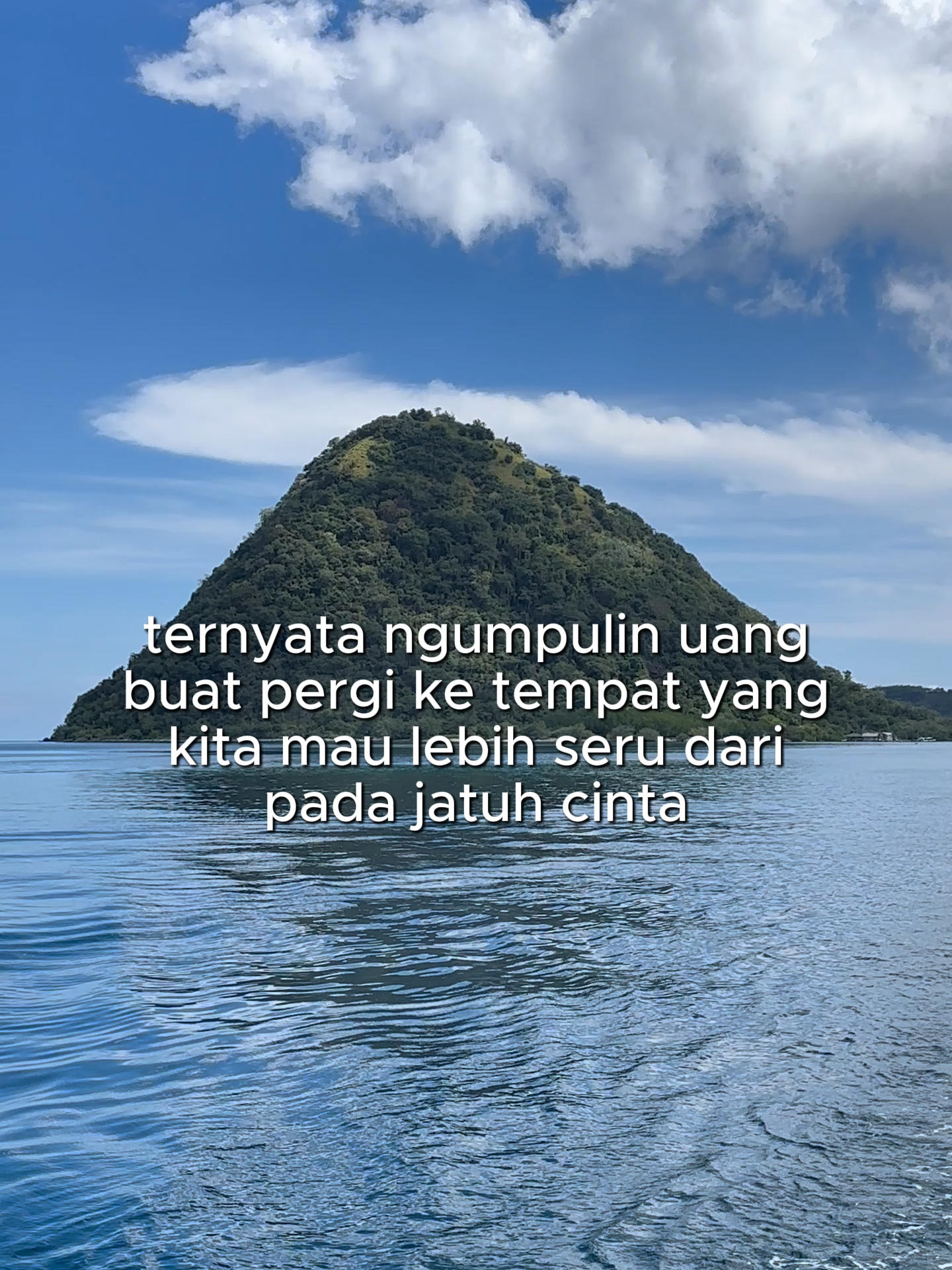 yakin gamau nabung buat travel ke labuan bajo? 🥰🌅 labuanbajo.exotic memberikan trip Labuan Bajo dengan harga yang sangat terjangkau 😉 kapan lagi menikmati Labuan Bajo dengan budget yang tidak menguras dompet 💸 sangat cocok buat kalian yang hobby travelling ✈️ 📍 Destinasi: ✅ Pulau Padar ✅ Pulau Komodo ✅ Pink Beach ✅ Taka Makassar ✅ Manta Point & more 📆 Open Trip resmi dibuka! 💸 Harga mulai 1jt-an sudah termasuk kapal, makan, dokumentasi, dan fasilitas lengkap! Join bareng labuanbajo.exotic yuuk 🔗 Info lengkap & booking seat: 📲 WhatsApp: 0822-4556-3589 📷 Instagram: @labuanbajo.exotic 🎥 TikTok: @labuanbajo.exotic #fypシ゚ #fyp #foryou #foryoupage #funny #fyyyyyyyyyyyyyyyy #fypdong #fyppp #fyppppppppppppppppppppppp #xyzbca #xyzbcafypシ #OpenTripLabuanBajo #SailingTripIndonesia #TripNusaTenggara #ExploreLabuanBajo #LabuanBajoAdventure #HealingNaikKapal #TripKeLabuanBajo #labuanbajo #labuanbajotrip