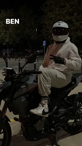 Ben ne sana taparım ,ne seni ararım #keşfet #fyp #bwkpp #fypシ #motorcu #foryou #kesfetteyiz #beniö #motor #34 #nesanataparım #serdarortaç #istanbul 