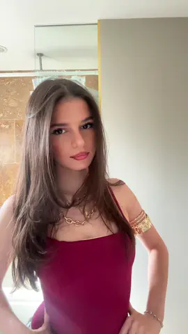 Weeknd concertt ♥️🖤 #concert #outfit #jewelry #foryoupage #fyp #lipsync #red 