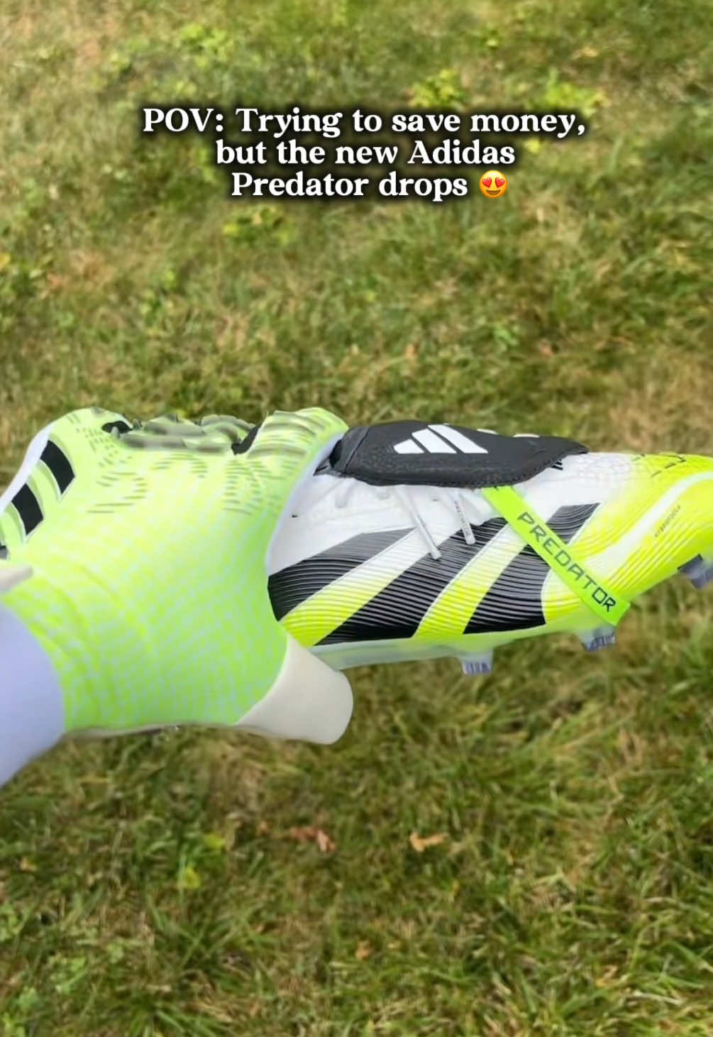 What’s Your Favorite Matching Combo? 🤯🧤⚽️ Drops yours in the comments 😍 #viral #cleats #gloves #gkgloves #combo #matching #adidas #adidasglvoes #gkunion #foryou #portero 