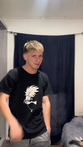 Así tenes que pedir el día libre y vas a terminar con vacaciones permanentes jajaj seguime en insta ura @rs.rocha14                        #humor #tutuca #fyp #jefe #trabajo 