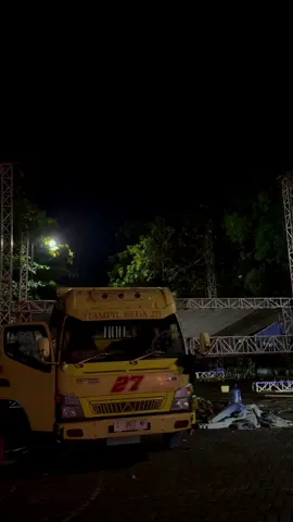 loading in terminal jombang,prepare acara pro7 jombang diesel fast