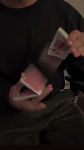 Spring to triangle combo #fentysuperbrandday #cardistry #cards #fy #fyp 