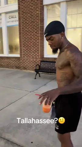 man what are they doing in the school systems nan😂 it was 6 in the morning!