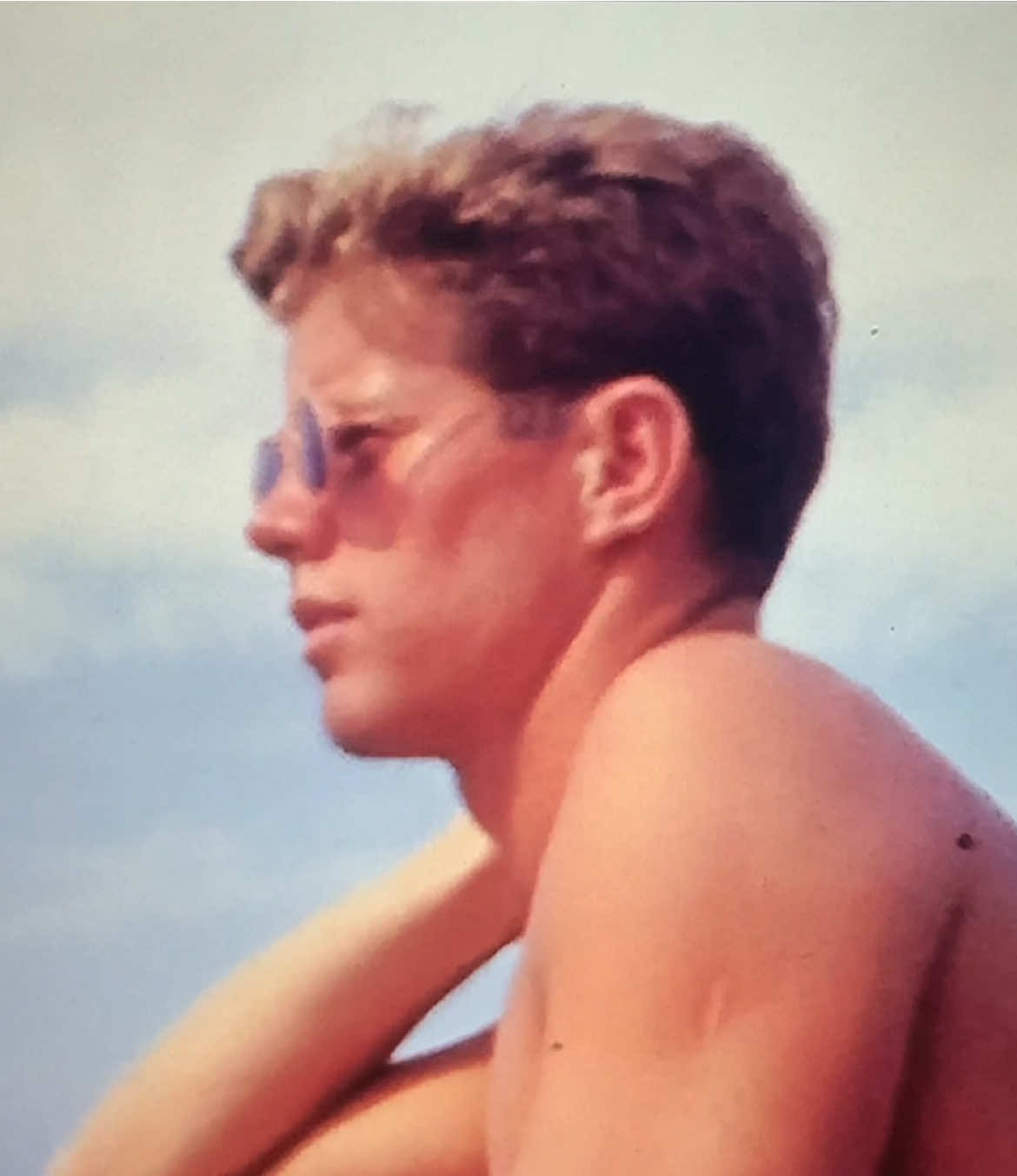 Jack sailing with friends in Palm Beach, Florida, 1940🤍 #jfk #johnfkennedy #presidentkennedy #jfktok #thekennedys #kennedy #fyp 