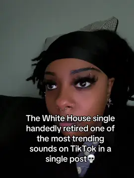 Cuz what even was that💀 #fyp #donaldtrump #whitehouse #jet2holidays 