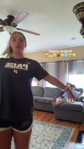 @Chica Oustold Your Fave😘😘 