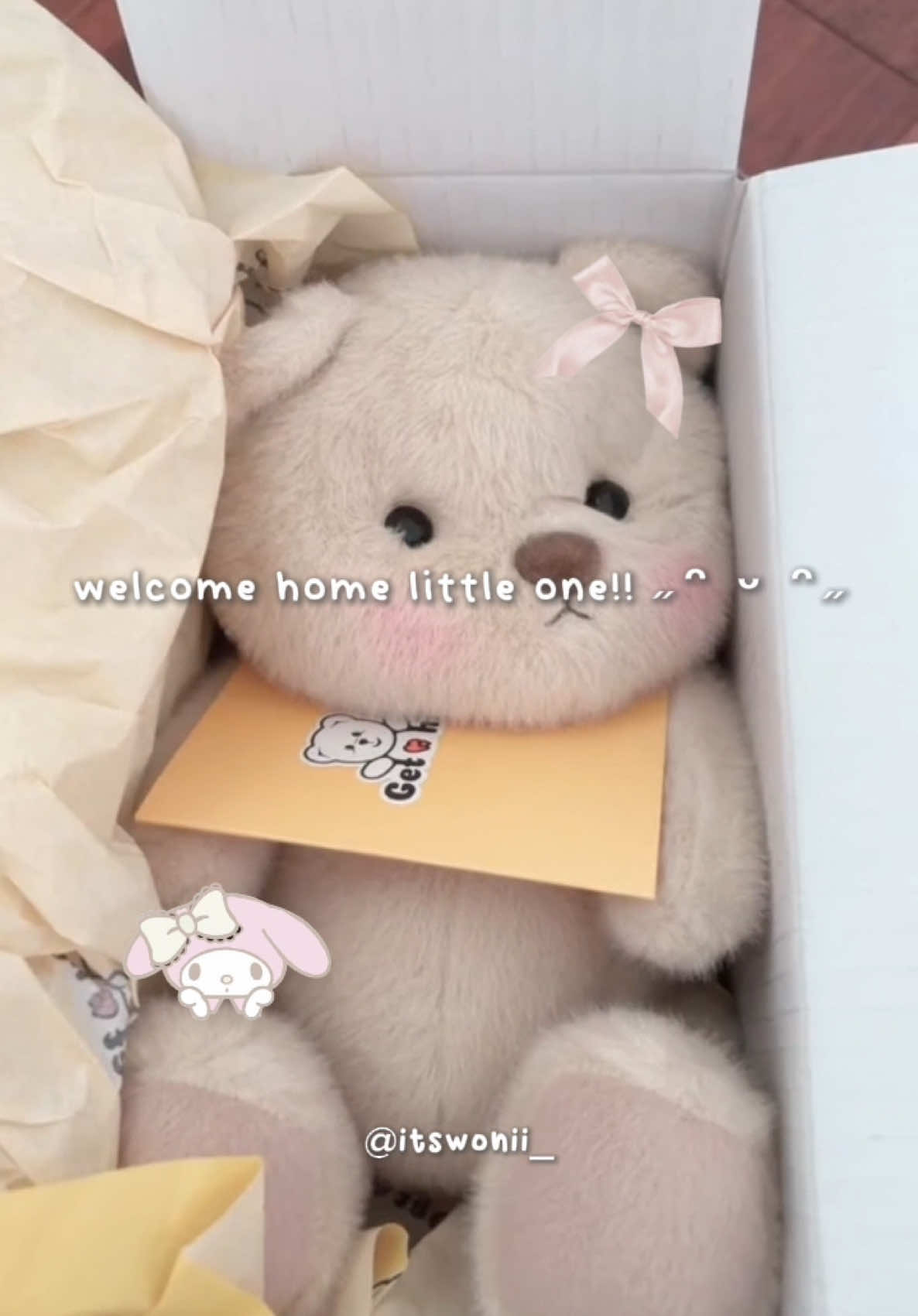Getahug’s Dinosaur Teddy Bear ⊹ ࣪ ˖ Get it in the link below! Gifted from @Getahug.co #getahug #getahugco #getahugbear #teddybear #cute #dino #bear 
