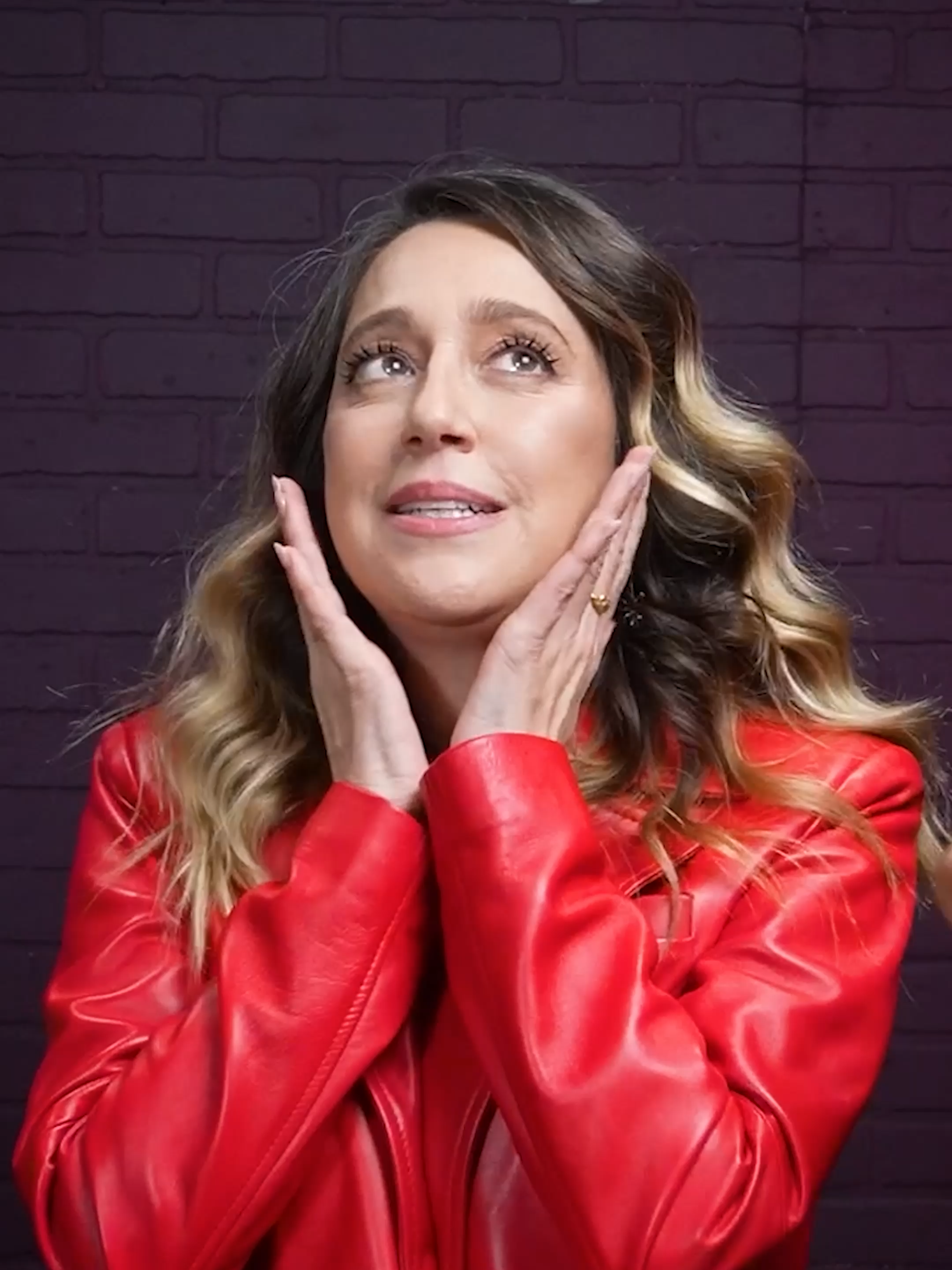 ¿Podemos hablar de lo reina que se ve Mariana Treviño haciendo un elote?  #marianatreviño #cinelote #mentiraslaserie #marianatreviñaedit