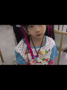 时髦精美美#甜妹 #chinesegirl #fyp #小学生 #卡哇伊 
