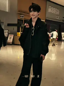 Zi Yu rl name is Zheng Peng #ZiYu #梓渝 #zhengpeng #Revengedlove #chineseactor 