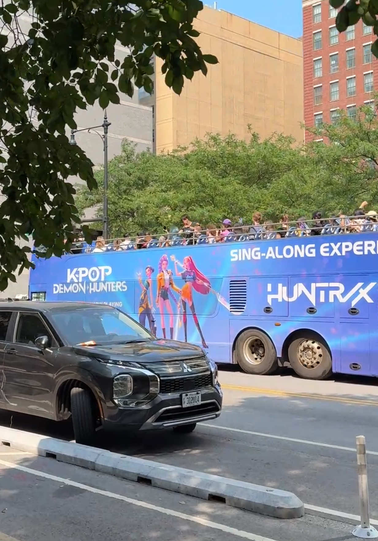 Lollapalooza is cool and all but have you been on the KPop Demon Hunters Sing-Along Experience bus!?!?! 🚌 @Netflix   #lollapalooza #kpop #kpopdemonshunters #kpopdemonhuntersbus #lolla #lollapalooza2025 #chicago #chitown #netflix #sony 