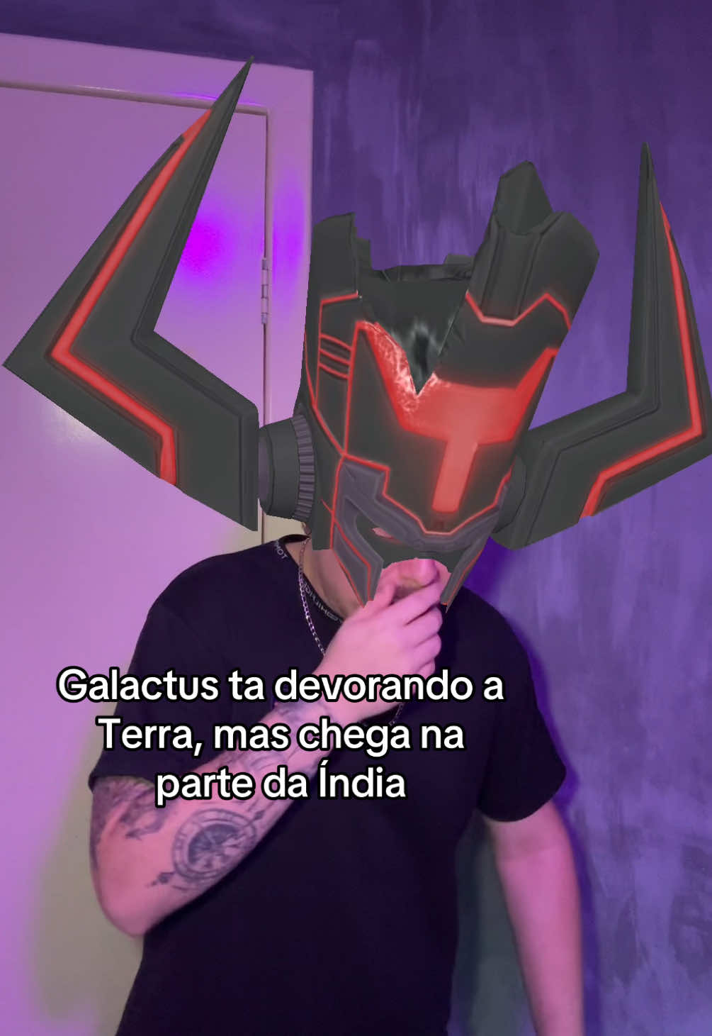O cara procurou o planeta errado kkkkk #galactus #quartetofantastico #marvel 