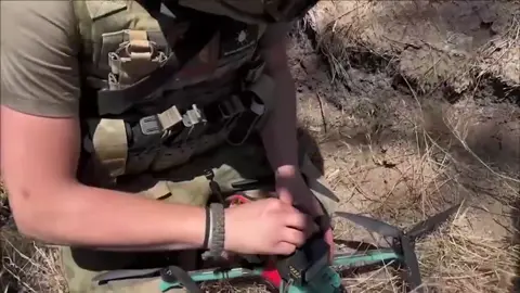 Russian Armed Forces FPV drone crew from the 42nd division of the Dnepr Group of Forces destroyed two dugouts with Ukrainian Armed Forces personnel in the Zaporizhzhia region. #Russia🇷🇺 #RussianFederation #RussianArmedForces #RussianGroundForces #ArmedForcesOfRussia #41ndDivision #DneprGroupOfForces 