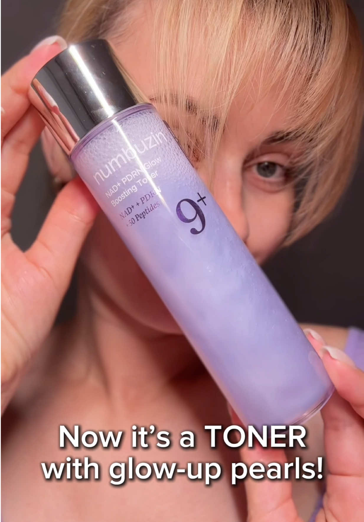 Remember no.9 Essence from @numbuzin ? Here is something NEW, no.9 TONER will totally blow & GLOW your mind #numbuzin #numbuzinsquad #no9glowtoner #nad #pdrn #summertoner #skincarecoreano #koreanskincare 