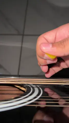 Las Noches - Junior H 📻🌔#juniorh #lasnoches #sadboy #guitarra #requinto 