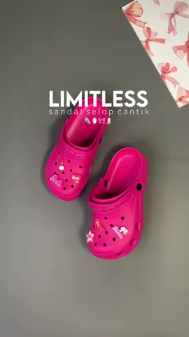 cakep banget sandalnya 🌸🎀 #sandallimitless #sandalslop #sandalbaim #sandalkekinian #sandalkoreanstyle #sandalviral #sandaldaily #fypage #fypシ゚ #fypp #masukberanda 