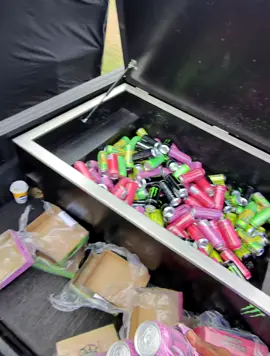 They pay me to do this #monster #monsterenergy 