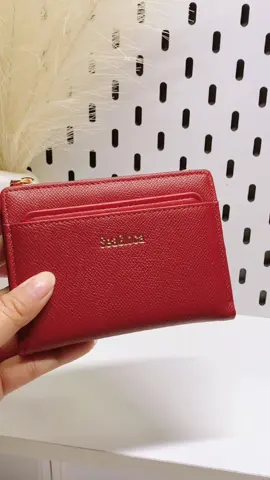 Seagloca Red Wallet ✨ #seagloca #wallet #womenswallet #seaglocawallet #red #redwallet #payday 