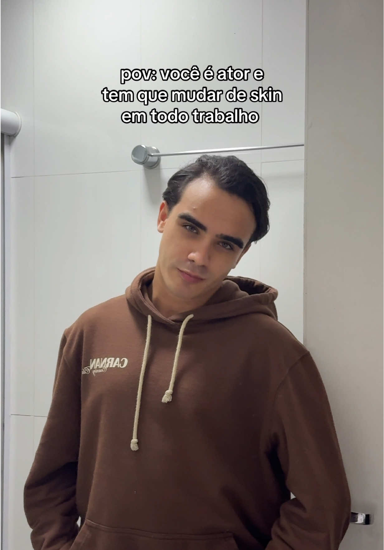nossa nova versão pro novo personagem🤡 LKKKKJK vai valer a pena ficar assim, eu juro🙏🏼 gostaram?