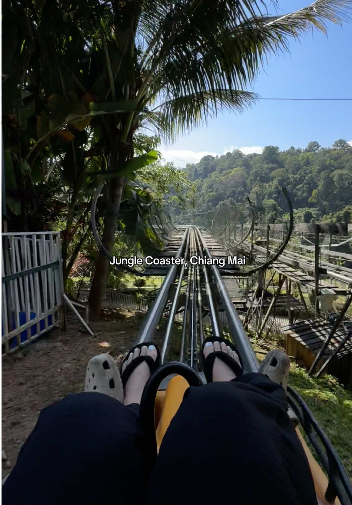 Add this to your itinary if you’re in Chaing Mai! So fun!😂🎢 #thailand #southeastasia #thingstodo 