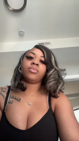 I love a good lip combo 😭😍😍