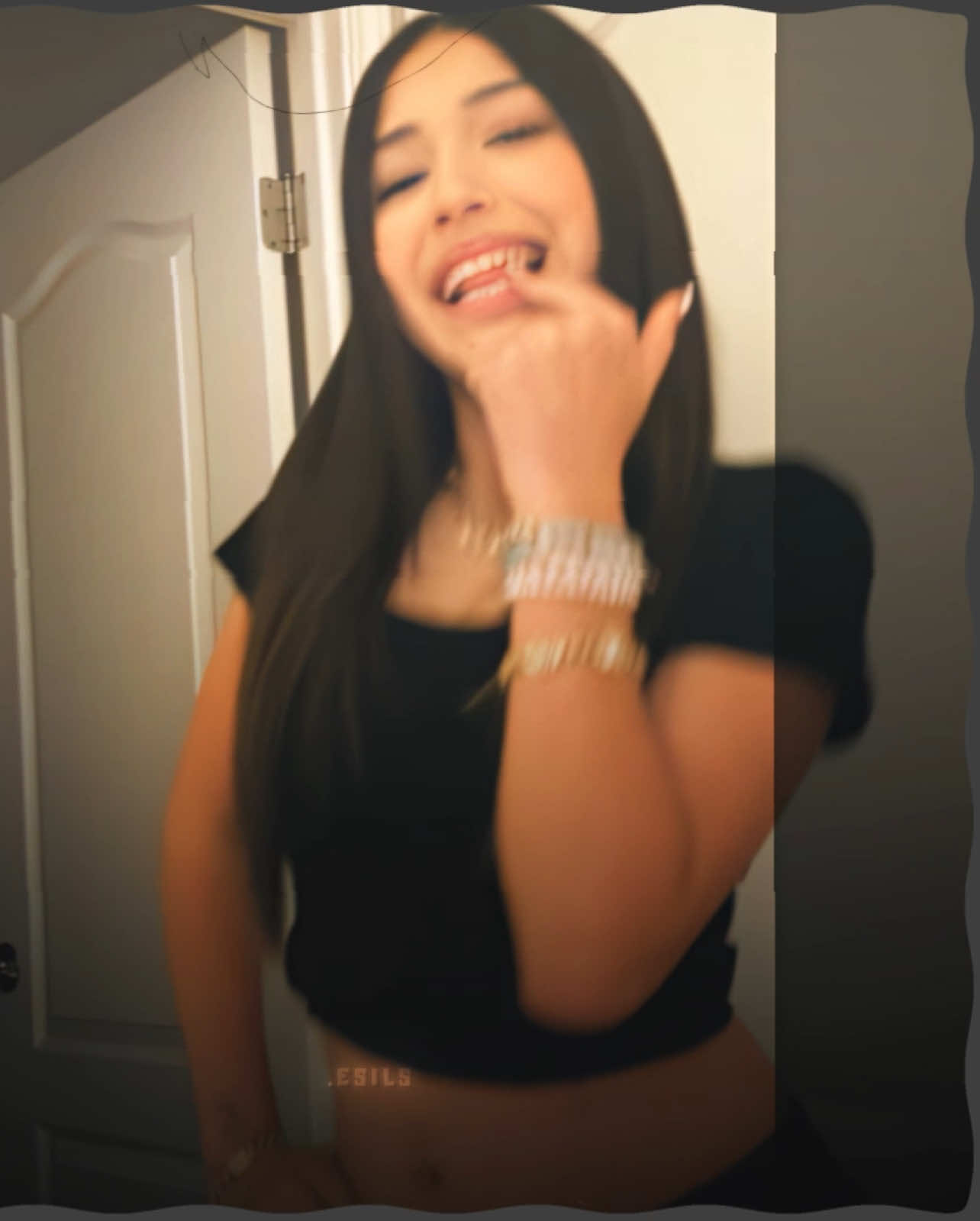 being a fan of esli last summer and getting hated on was crazy 😭 - cc : chuck, ib : idk sorry - TAG @esli !  - #_esils #edit #velocity #aftereffects #trending #actives #eslimendez #zahide #glaze  - my honey i know, i know edit, after effects edit, esli edit, zahide edit