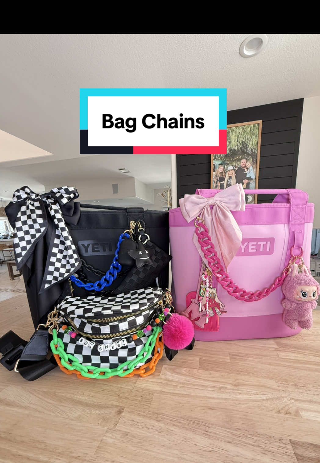 Every bag deserves a @Gold Blush bag chain ✨ #bagchain #decoratemybag #junkbag #viralmombag #MomsofTikTok #bagcharmstyle #bagcharms 