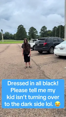 Is your child trying to find their style? #daughter #fashion #preteeen #momtok #trending #viral 