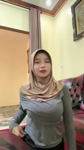 #hijabtobrut #hijabgede🥵 #hijab #hijabercantik #jilbabtiktok #hijabpemersatu #fypシ゚ 