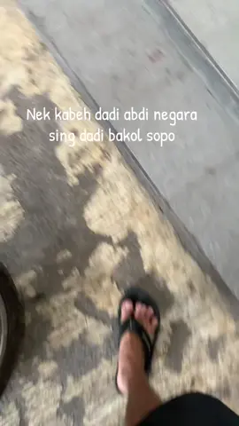 Day1 jadi bakol#fyp #berandatiktok #lewat #bakolkece🙌 #fyppppppppppppppppppppppp 