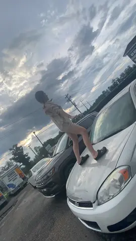 #ontopofcars #fyp #dance #xyzbca #viral #foryoupage #tiktok 