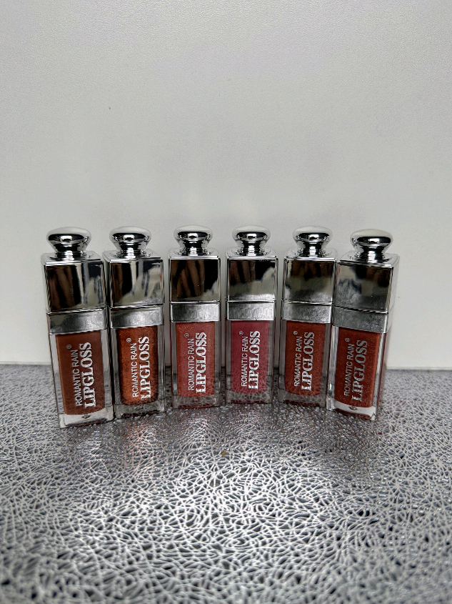 Sos de Rosario y querés éstos glosses hermosos y virales? Mira nuestro ig donde tenemos estos y muchos más @moonrise.mvshop 🥰 #paratii #argentina #rosario #makeup 