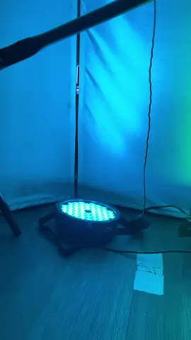 Woow estás luces tan con todo  #dj #djlighting #lucesparadj #parati #foryou #foryoupage 