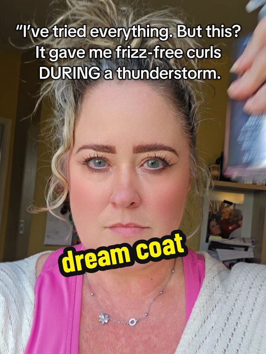 This isn’t a curl cream. It’s a miracle mist… and someone’s undercharging for it. #colorwow #curlyhair #frizz #creatorpickspersonalcare @Color Wow Hair 