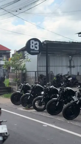 motor blar blar #bobberstyle #caferacer #motorcystomready #motorimpian #motoridaman #bobberstylebike 