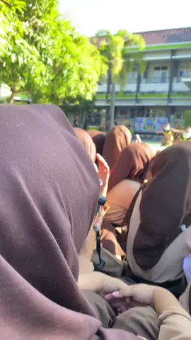 #sman1kayen #fffffffffffyyyyyyyyyyypppppppppppp #sman1kayen #jumatbudaya #SMANegeri1Kayen #ib #KreasiSiswa #TalentaMuda #foryoupage #fyp #budayajawa #ib #smansaka #foryou #4upage #4u #fypage @SEPTA ABHIPRAYA 