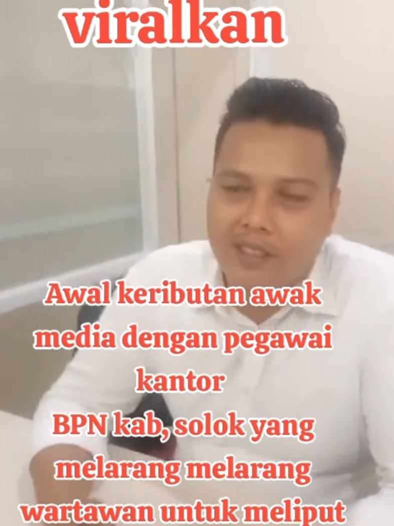 Disini masalahnya , banyak pegawai tak tahu aturan, kalau salah di tanya tak mau dan selalu menghindar bikanmencari solusi..#promoseruweekend #presiden #gubernur #dewipersik #ronaldo #fyp #ariel #prabowo #jokowi 