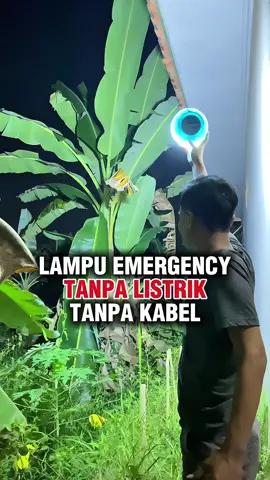 Lampu Emergency Ufo Solar panel. Solusi saat mati lampu. Nyala super terang baterai tahan lama bisa di cas dan tahan air #lampu #lampuemergency #lampusuperterang #lampuled #lampuufo #promoseruweekend #bangali 