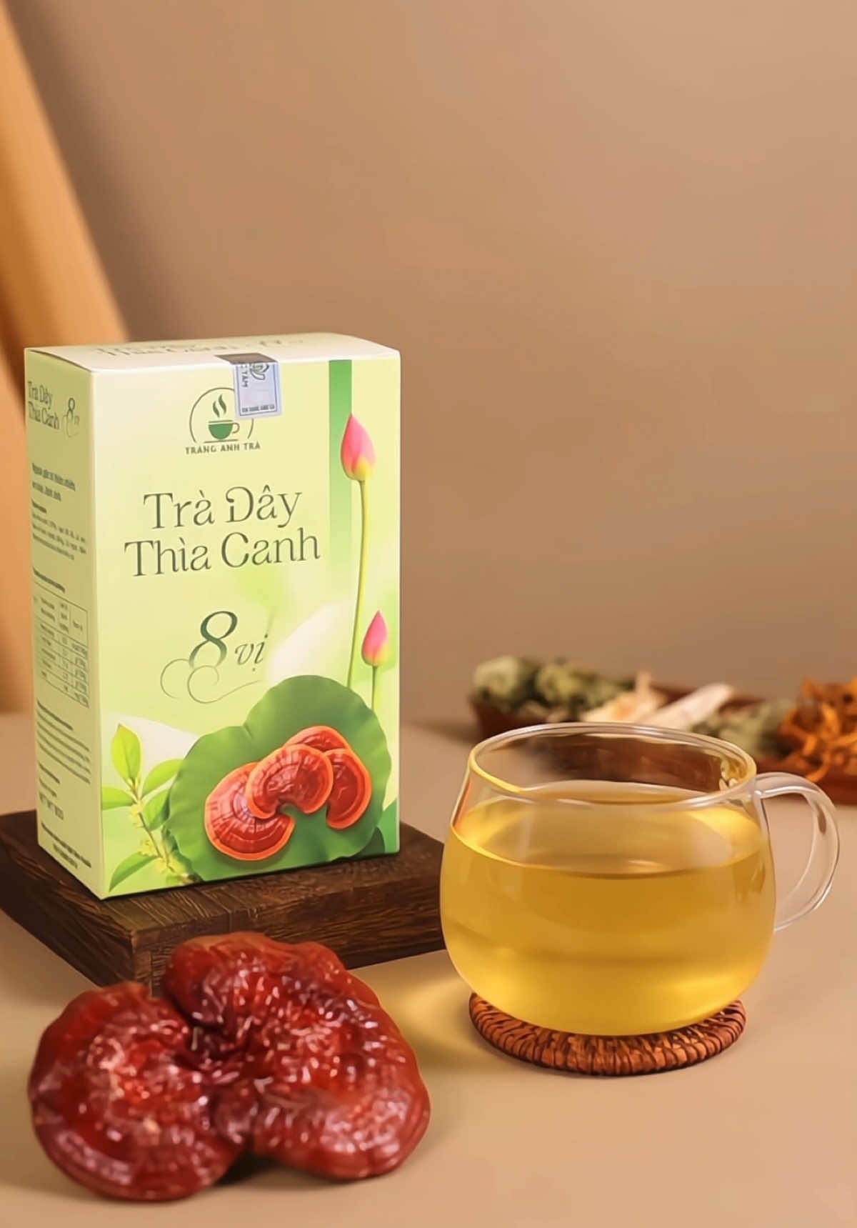 📦 Hộp trà nhỏ – công dụng lớn: ✔ Hỗ trợ tiểu đường ✔ Giúp thanh lọc cơ thể ✔ Tốt cho gan, thận ☕ Trà dây thìa canh 8 vị – đáng để thử, xứng đáng để yêu! #daythiacanh #suckhoe #tradaythiacanh #tieuduong 