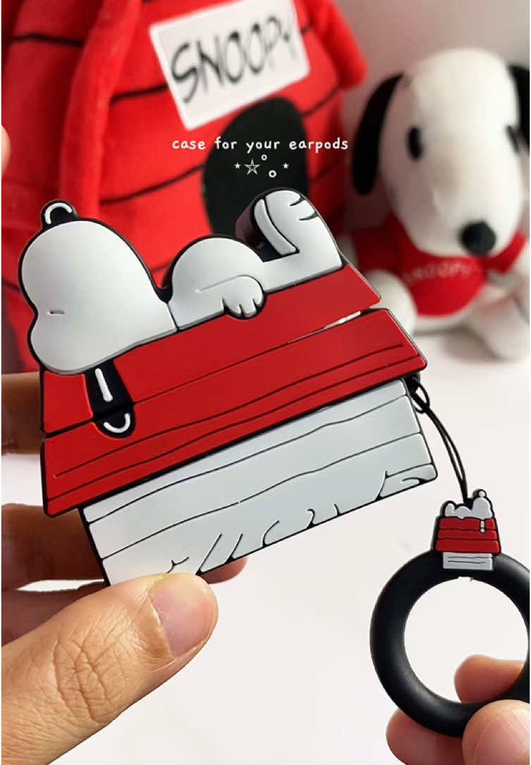 Link in the yellow basket. #airpodscase #snoopy #snoopylover #earphone #earphones #viral #trending #tiktokfinds #tiktokshop #tiktokbudol #fyppppppppppppppppppppppp #foryou #fyp #foryoupage #fypphilippines 