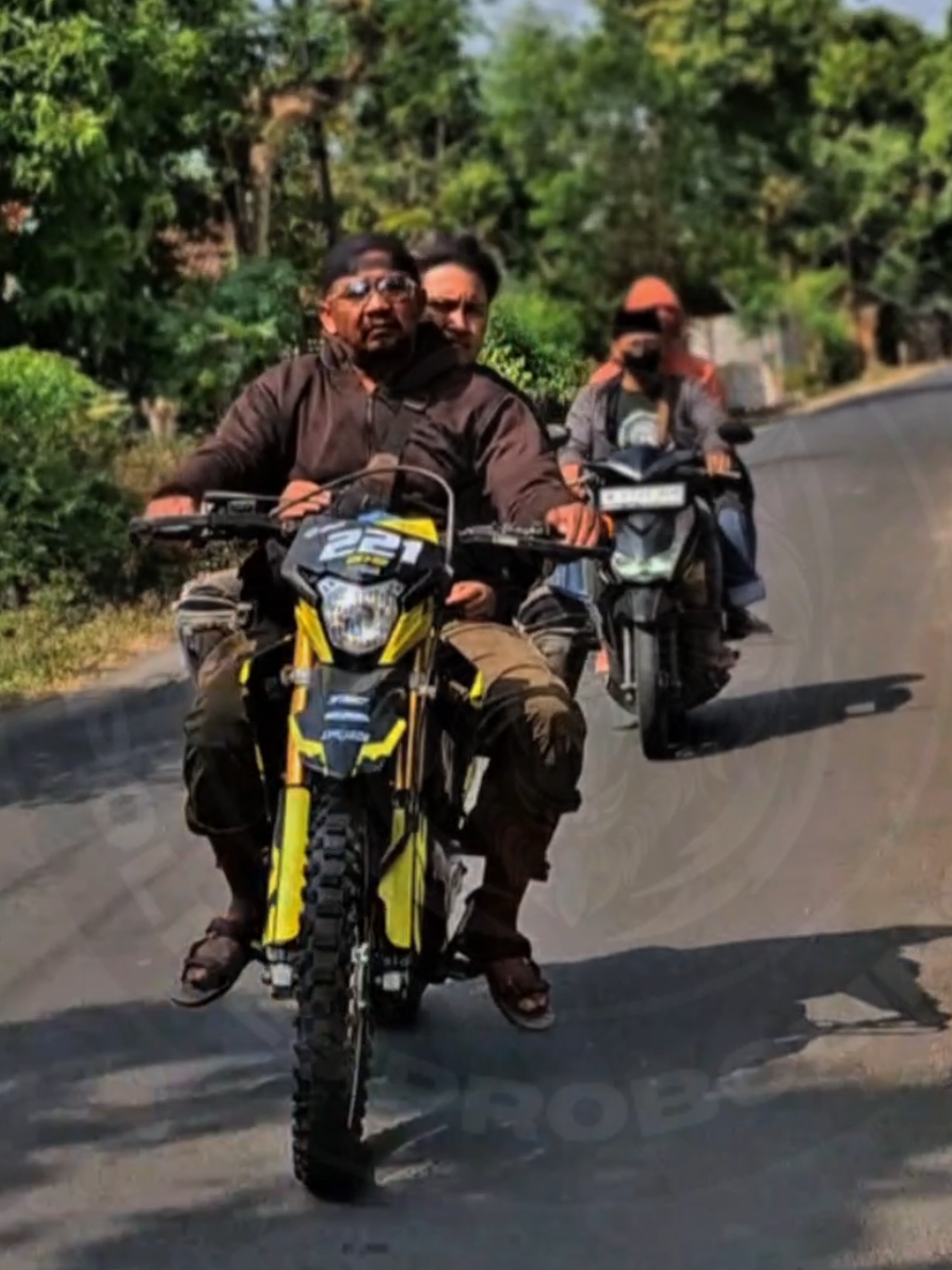 [OBSERVASI WILAYAH] @no name @Inaaad @Nico Stanza @I’M BLANDONG @darmajidarindra @Hantu Belukar Timur @VandoprShop @G'penx Bharaduta  #polresprobolinggo  #satreskrimpolresprobolinggo  #teamburusergap  #fyp #viral #capcut  #CapCut 