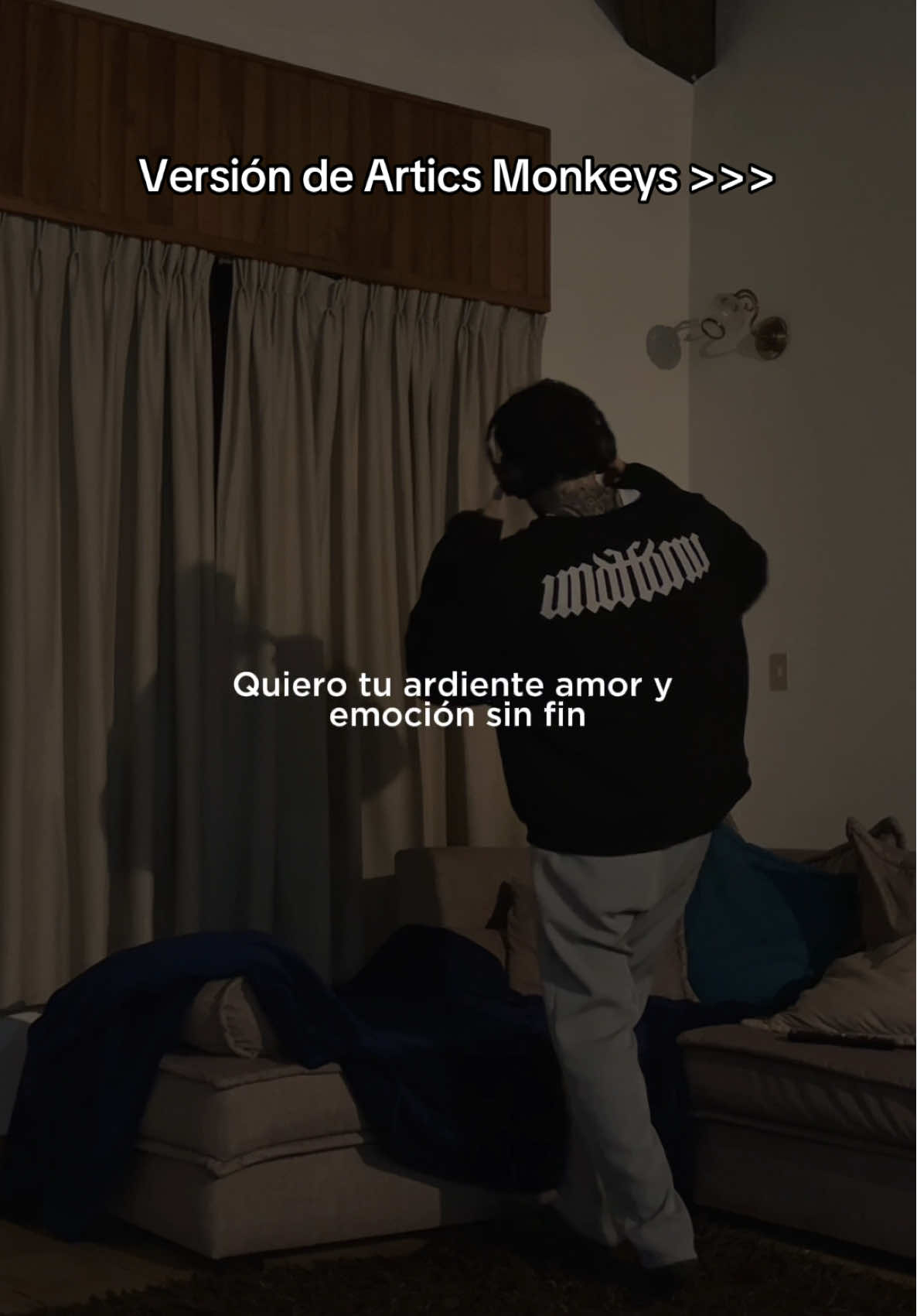 Ok pero esta versión de los AM 🫠⚡️  Cover de Drake (Live) Ig: Matias.ciardullo #cover #drake #arcticmonkeys 